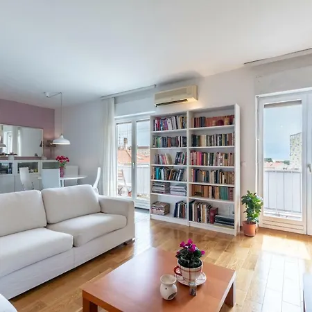 Apartment Zenko Split